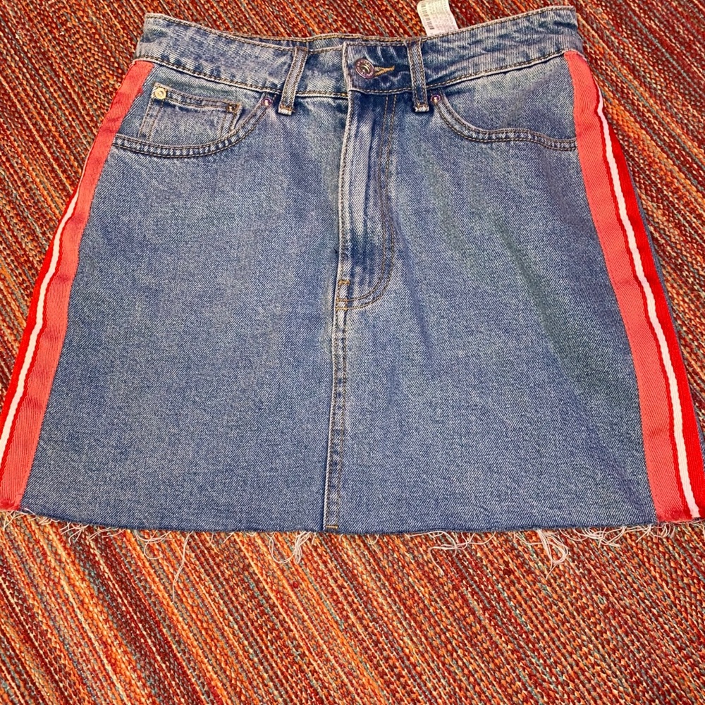 women’s zara denim skirt